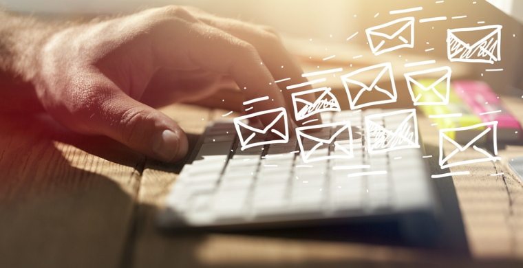 用Yahoo郵箱注冊亞馬遜店鋪的賣家，抓緊時(shí)間更換郵箱了