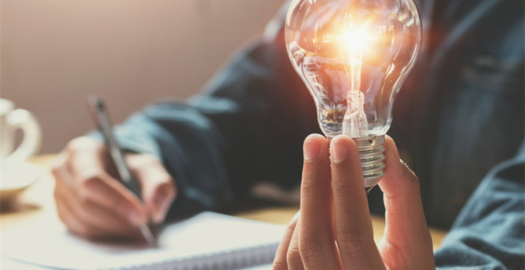 叮咚！您有一份亞馬遜賣家選品指南待查收！