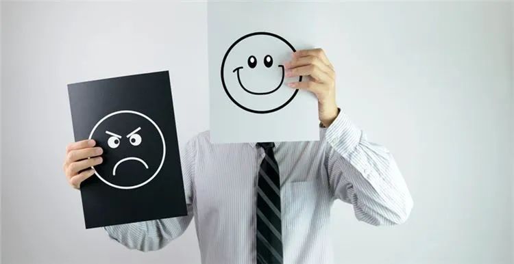 備受賣家期待的亞馬遜索評功能被吐槽,究竟有多糟?