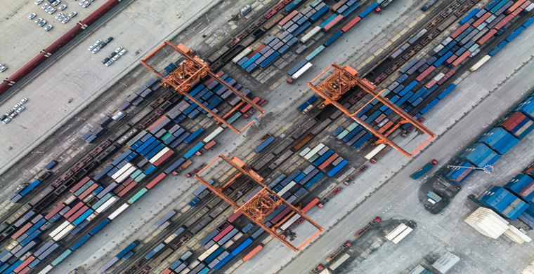 英國鐵路面臨30年來最大規模罷工，美國多個港口擴大容量以解決擁堵問題