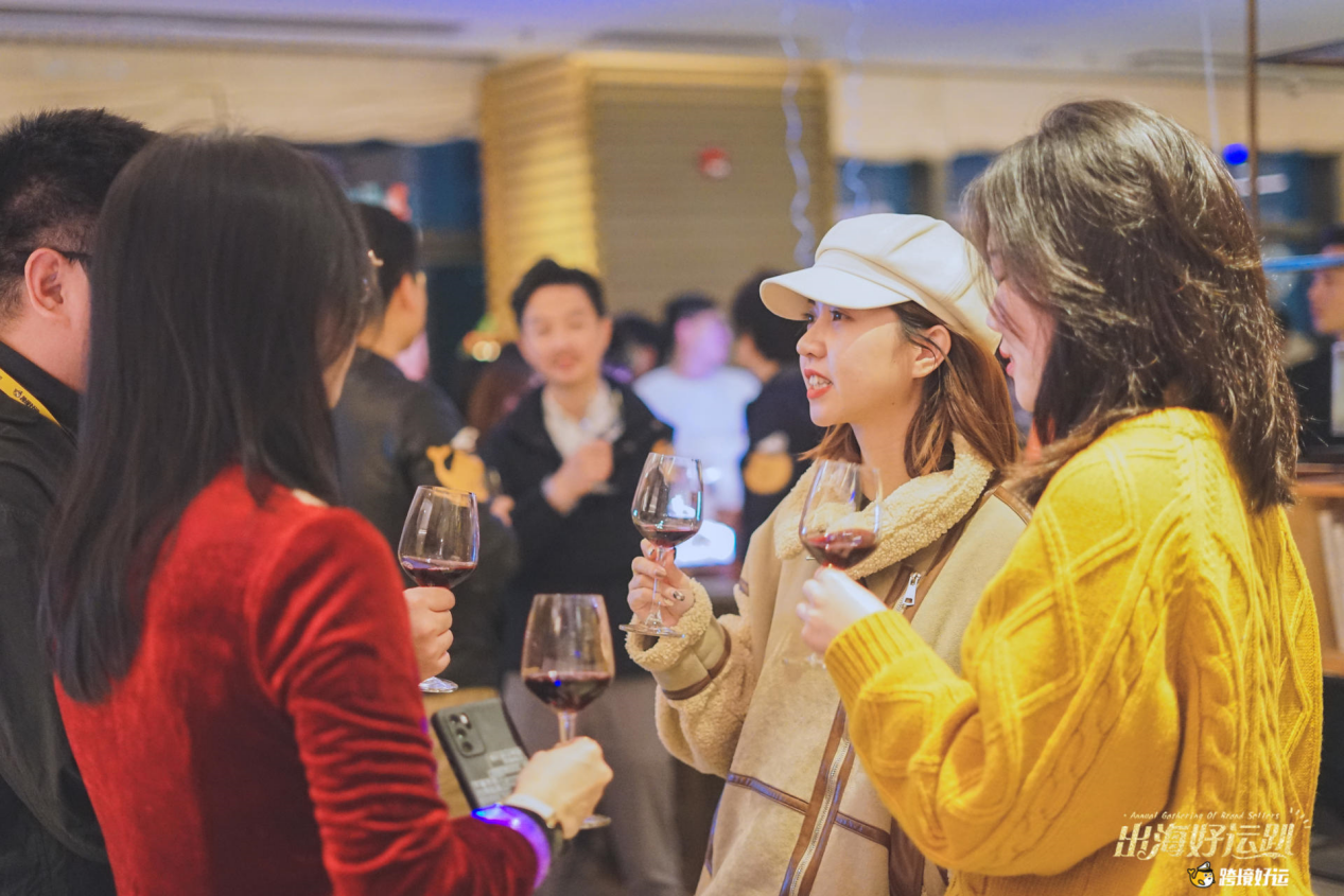 年營業(yè)額100萬美金的跨境賣家才能參加的高端趴，到底在玩啥？