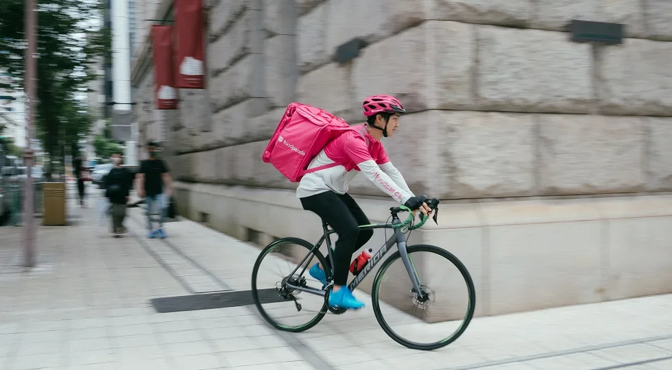 7點5度東南亞周報 | 唯品會進軍東南亞市場;Lazada和Shopee公布12.12大促戰績