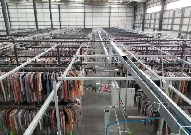 2個項目同樣拿了馬云投資,海外上市、國內倒閉