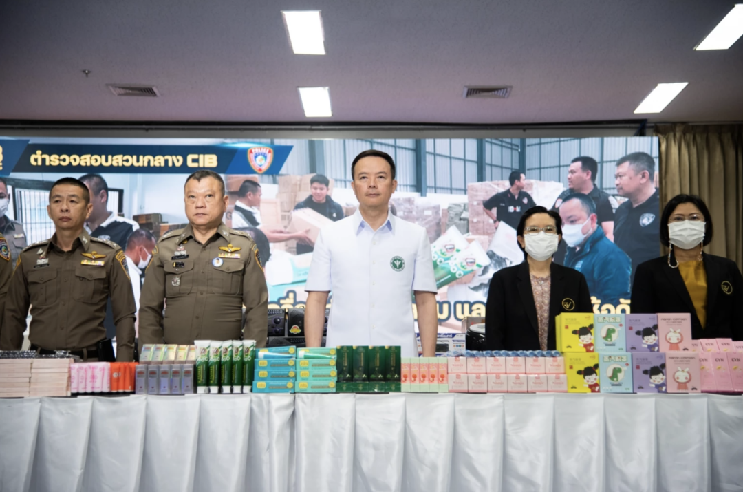 泰國查獲價值1400萬泰銖的假貨,一中國籍倉庫負責人被捕